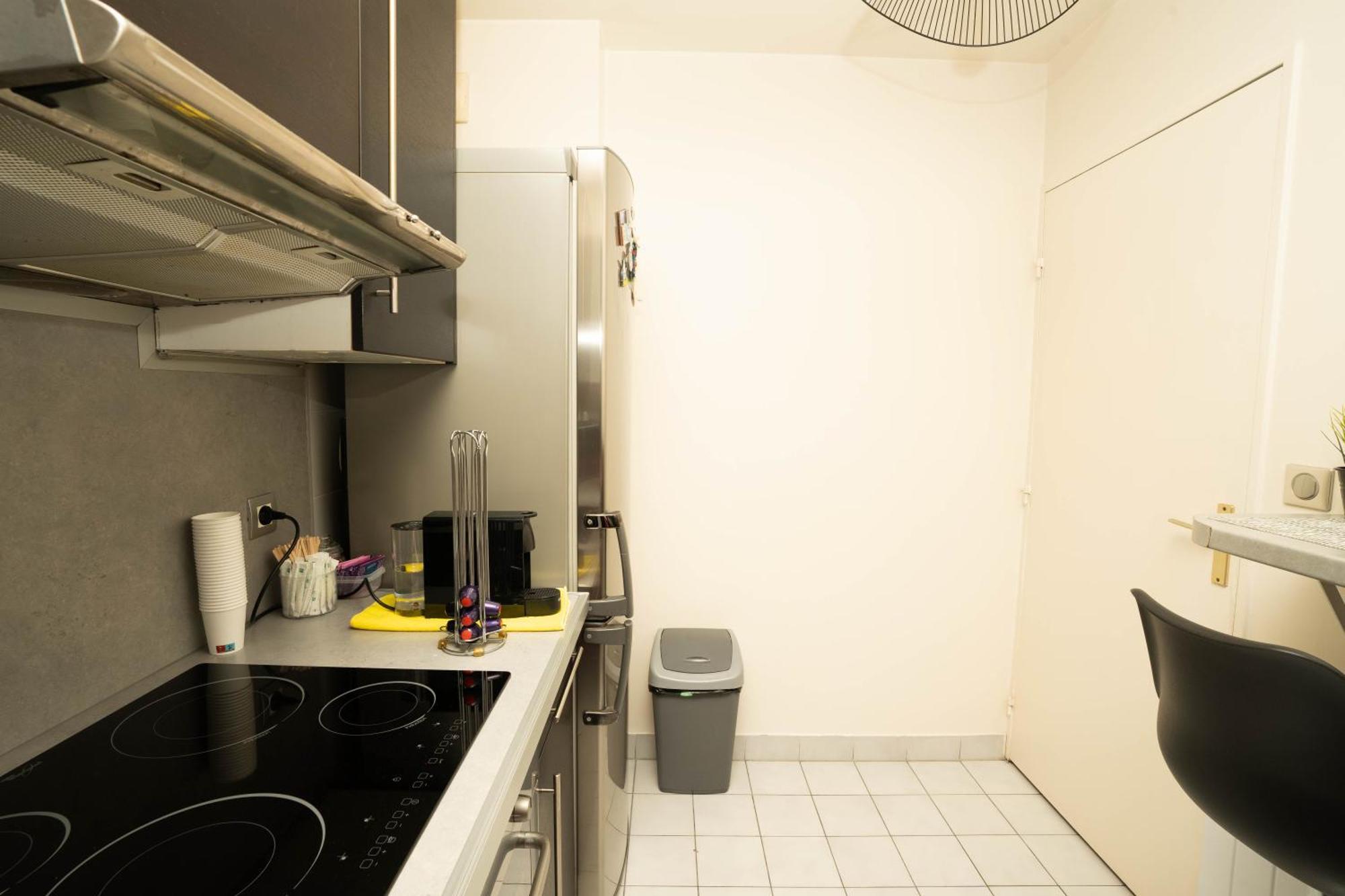 Studio Cosy - Asnieres Luaran gambar